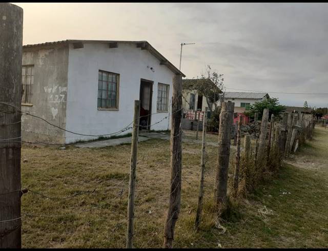 2 BEDROOM HOUSE FOR SALE IN THERONVILLE